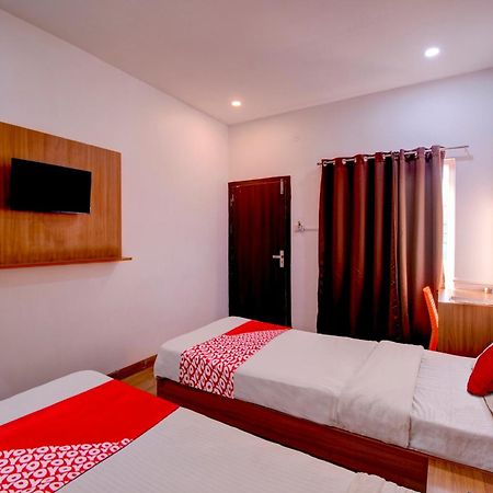 Hotel O Hill View Residency Near Aca Stadium Guwahati Buitenkant foto